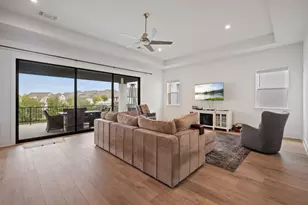 616 Hallwood Dr, Liberty Hill, TX 78642 - Photo 3