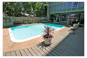 1800 Lavaca St, Austin, TX 78701 - Photo 3