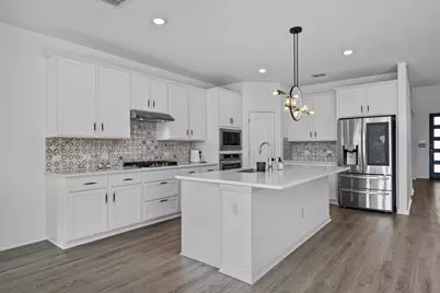 17429 Autumn Falls Drive, Manor, TX 78653 - Photo 9