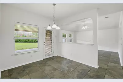 212 Tulip Trail Bend, Cedar Park, TX 78613 - Photo 7