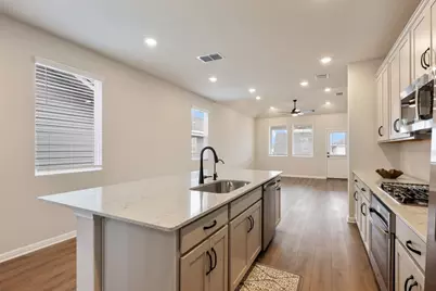 283 Ranier Way, Dripping Springs, TX 78620 - Photo 13