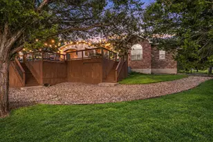 300 Wesley Ridge Dr, Spicewood, TX 78669 - Photo 37