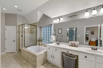 300 Wesley Ridge Drive, Spicewood, TX 78669 - Photo 21