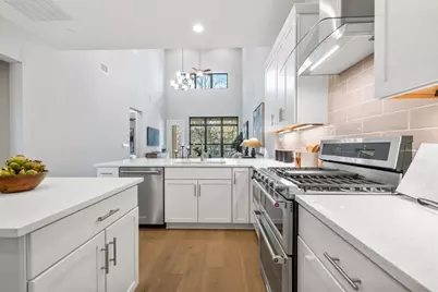 4323 Spicewood Springs Road #9, Austin, TX 78759 - Photo 7