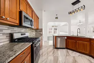 2816 Pedernales Falls Dr, Pflugerville, TX 78660 - Photo 15