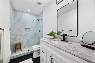 5911 Sheridan Ave Ln, Austin, TX 78723 - Photo 17