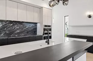 201 Custers Last Stand, Horseshoe Bay, TX 78657 - Photo 11