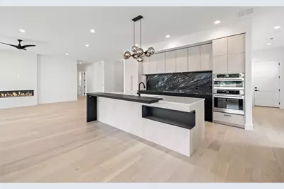 201 Custers Last Stand, Horseshoe Bay, TX 78657 - Photo 35