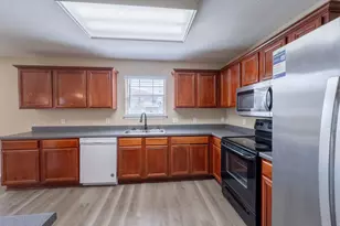 13209 Thome Valley Dr, Del Valle, TX 78617 - Photo 11