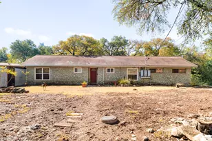 2105 Allred Dr, Austin, TX 78748 - Photo 13