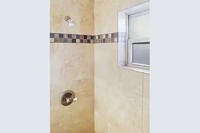 2414 Longview Street #206, Austin, TX 78705 - Photo 11