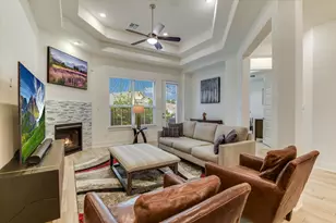 212 Olivia Dr, Austin, TX 78738 - Photo 9