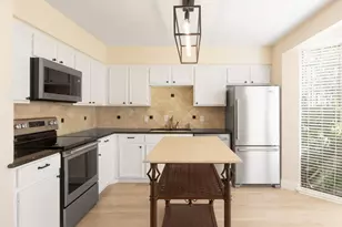 105 World of Tennis Sq, Lakeway, TX 78738 - Photo 9