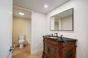 105 World of Tennis Sq, Lakeway, TX 78738 - Photo 15