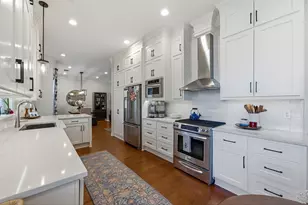 1621 Enfield Rd, Austin, TX 78703 - Photo 17