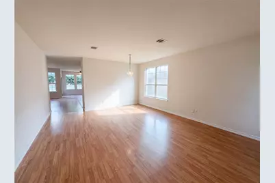 807 Yosemite Trail, Taylor, TX 76574 - Photo 7