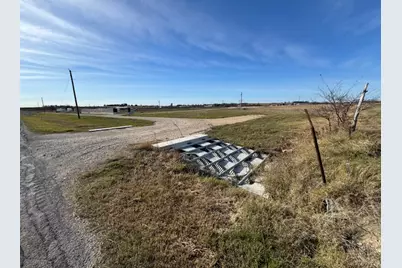 709 County Road 333, Granger, TX 76530 - Photo 3