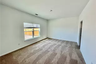 126 Fox Glen Trl, Jarrell, TX 76537 - Photo 13