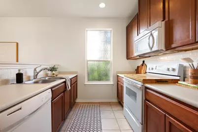 6620 Kirkwynd Drive, Austin, TX 78754 - Photo 19