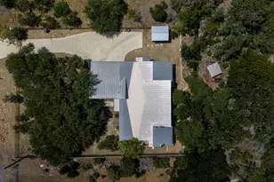 172 Bluff Trail, Dripping Springs, TX 78620 - Photo 35