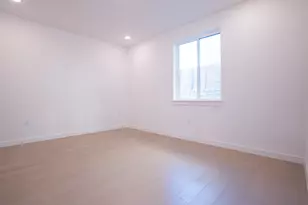 6825 Wolfcreek Pass, Austin, TX 78749 - Photo 9