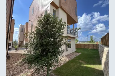 6825 Wolfcreek Pass #3, Austin, TX 78749 - Photo 29