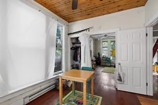 3404 1/2 Grooms St, Austin, TX 78705 - Photo 9