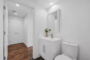 300 Bowie St, Austin, TX 78703 - Photo 29