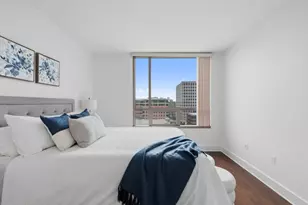 300 Bowie St, Austin, TX 78703 - Photo 19