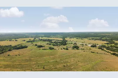 18800 W State Highway 29, Liberty Hill, TX 78642 - Photo 17