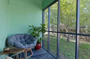 708 W Prairie Lea St, Lockhart, TX 78644 - Photo 33