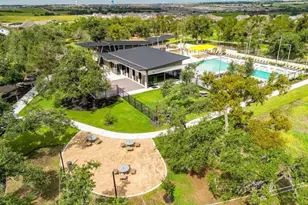 408 Bedford Falls Ln, Jarrell, TX 76537 - Photo 27