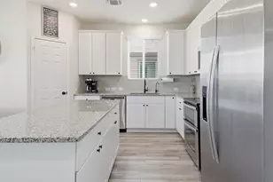 408 Bedford Falls Ln, Jarrell, TX 76537 - Photo 11