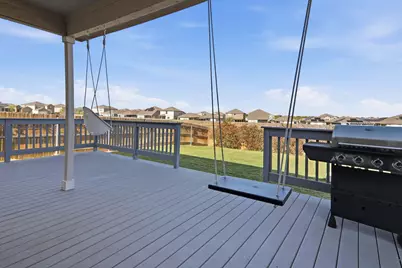 408 Bedford Falls Lane, Jarrell, TX 76537 - Photo 19