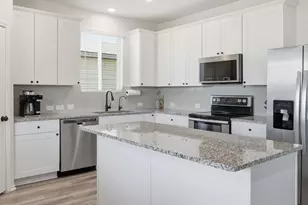 408 Bedford Falls Ln, Jarrell, TX 76537 - Photo 9