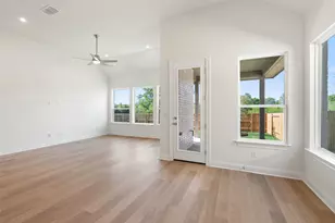 214 San Saba Dr, Buda, TX 78610 - Photo 9