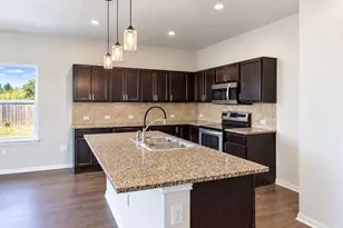11800 Jamie Dr, Manor, TX 78653 - Photo 9