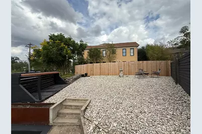 201 Academy Drive #105, Austin, TX 78704 - Photo 11