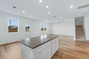 337 Sullivan Way, Elgin, TX 78621 - Photo 9