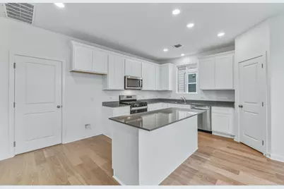 337 Sullivan Way, Elgin, TX 78621 - Photo 7