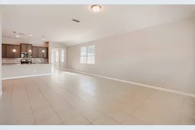 170 Silver Glen Drive, Kyle, TX 78640 - Photo 7