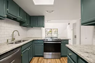 1135 Barton Hills Dr, Austin, TX 78704 - Photo 7