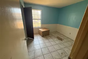 404 Meadowcreek Cir, Round Rock, TX 78664 - Photo 5