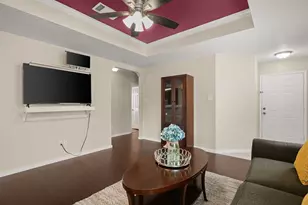 137 Hillhouse Ln, Manchaca, TX 78652 - Photo 5
