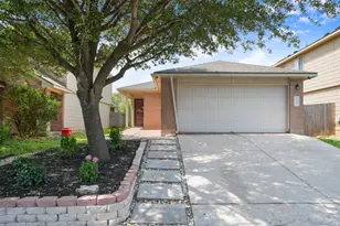 137 Hillhouse Ln, Manchaca, TX 78652 - Photo 1