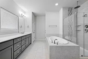 8816 Mina Dr, Austin, TX 78747 - Photo 9