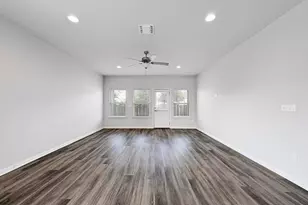 8816 Mina Dr, Austin, TX 78747 - Photo 7