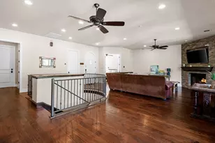 3304 Blue Jay Ln, Austin, TX 78732 - Photo 15