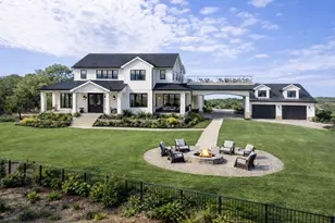 1610 Paradise Pkwy, Canyon Lake, TX 78133 - Photo 1