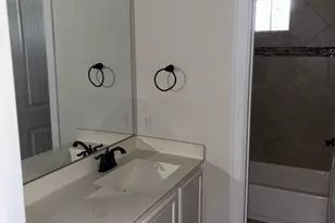 509 Fair Oaks Dr, Georgetown, TX 78628 - Photo 5